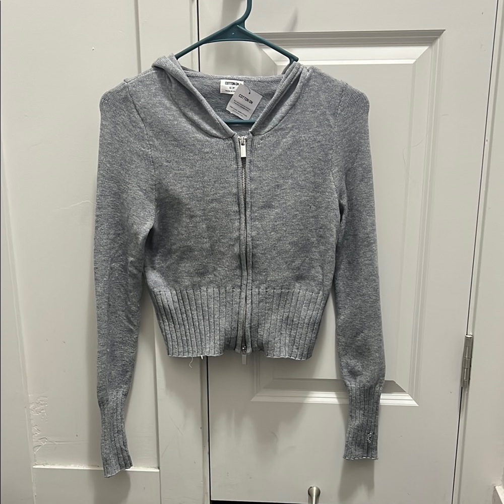 COTTON ON NWT Gray cropped Zip-Up Hoodie